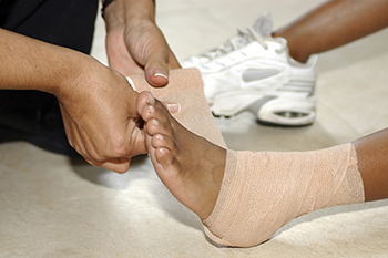 Effective Treatments for a Sprained Ankle - ePodiatrists